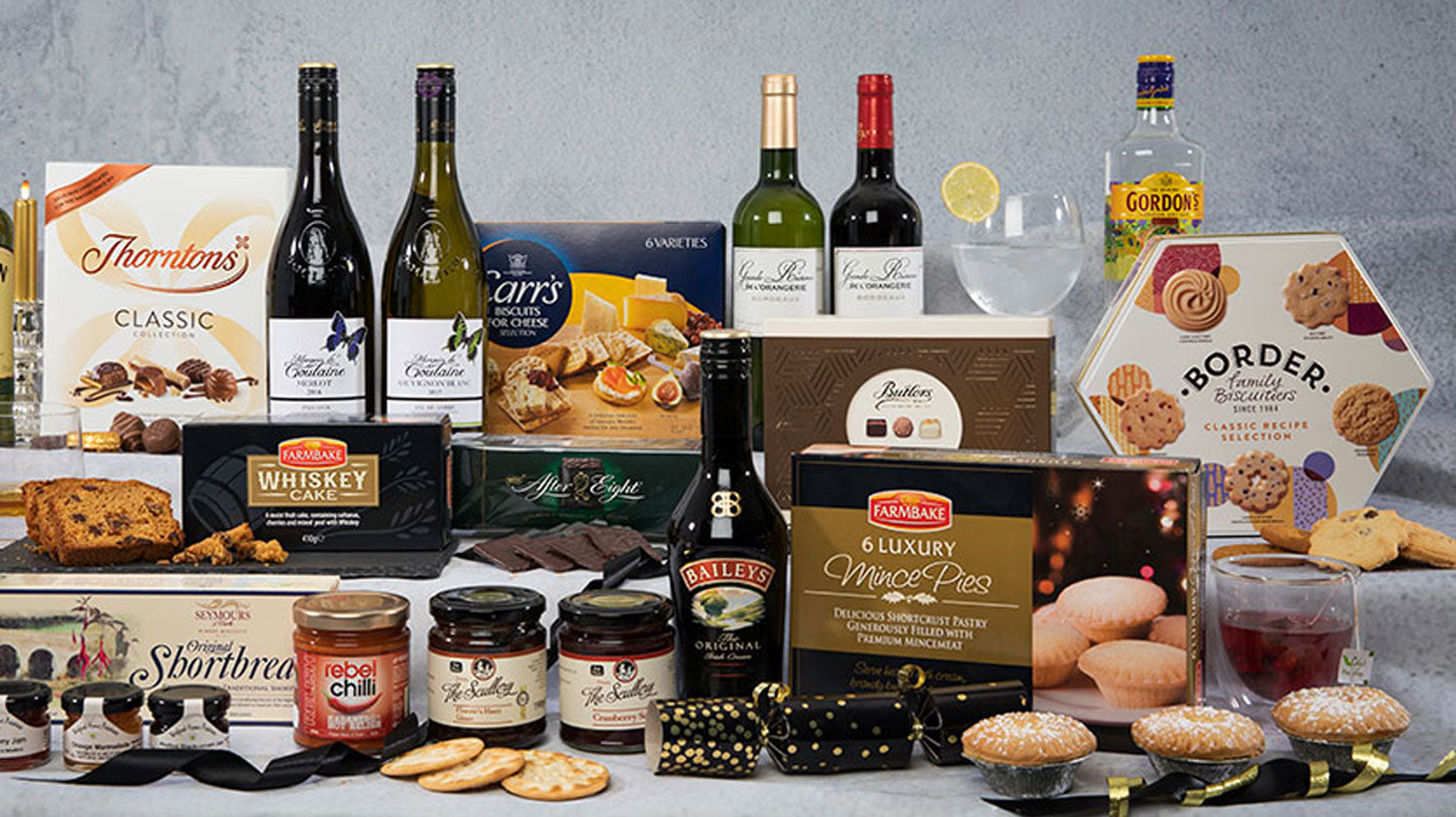 Top 5 Things to Consider When Sending Corporate Gifts - Purpink