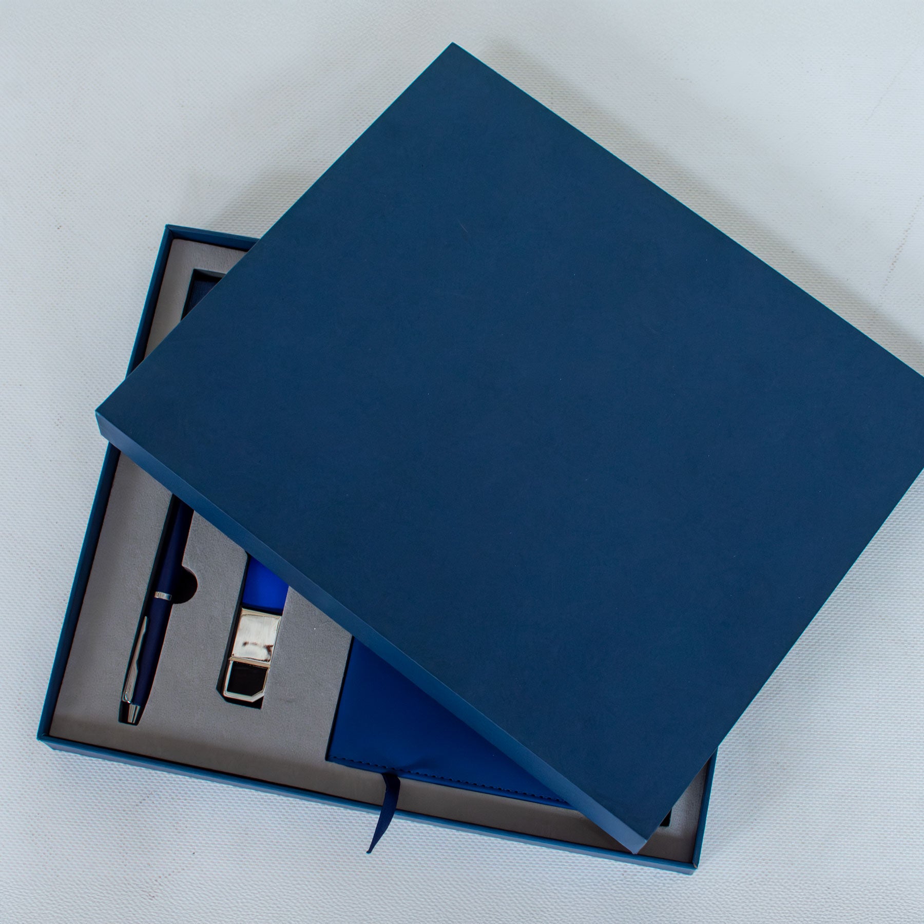 Notebook Gift Set – A5 Notebook & Accessories 6-Piece Set Black & Blue