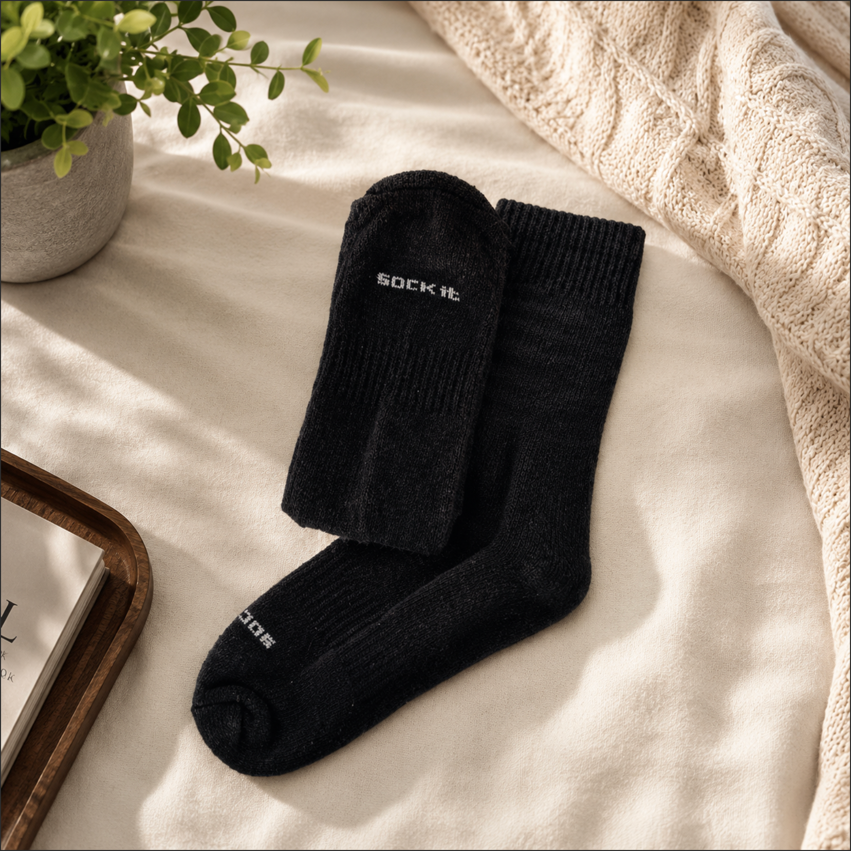 The Everyday Statement Cotton Socks
