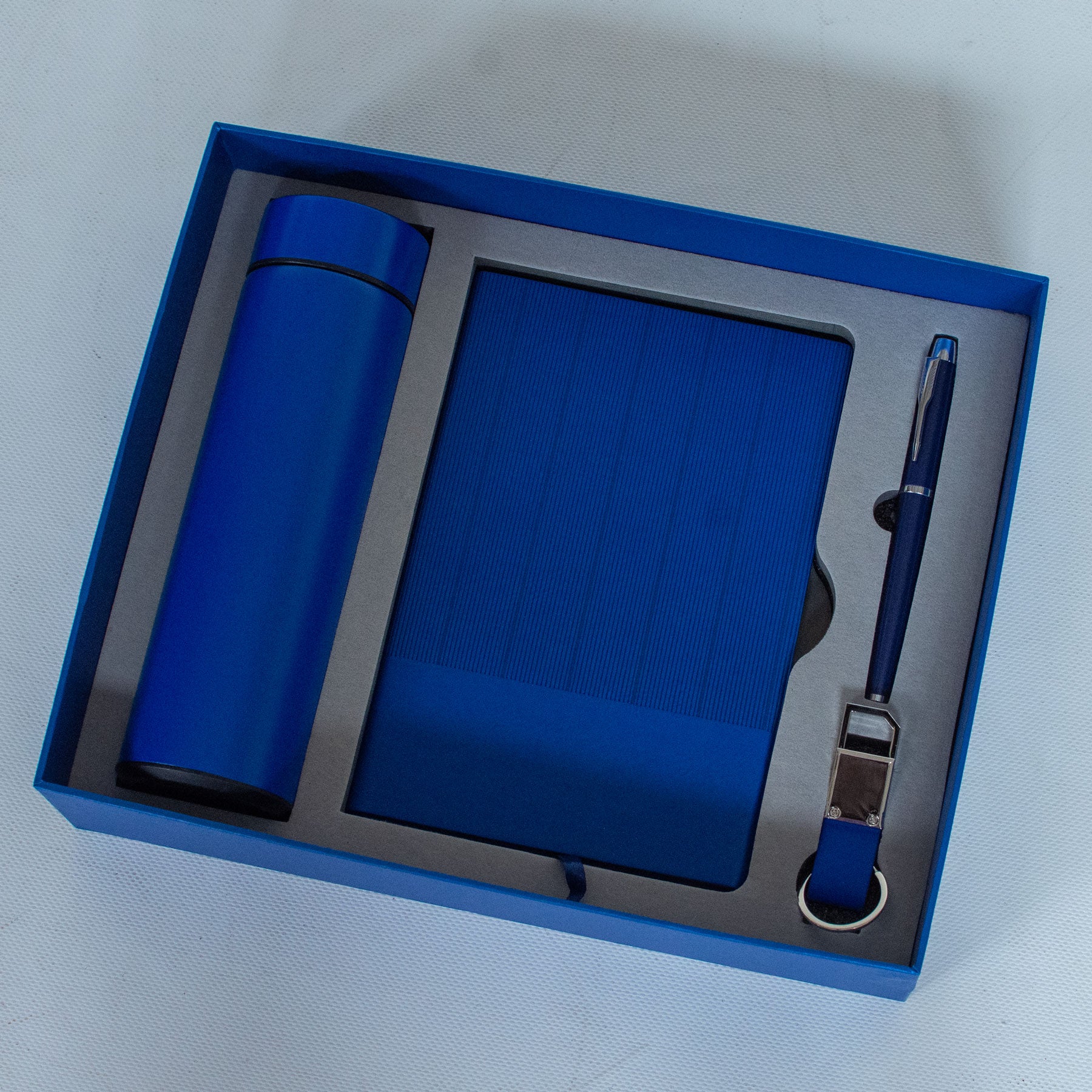 Notebook Gift Set – A5 Notebook, 500 ml Bottle, Pen & Keychain Set Black & Blue