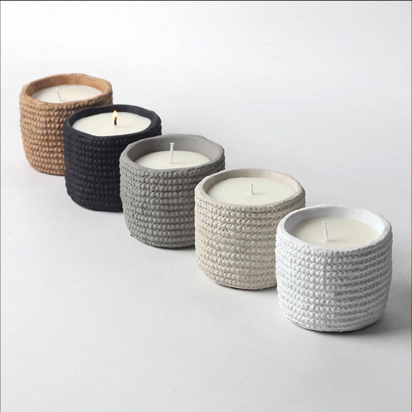 Nordic Concrete Scented Candle – 400g Large Minimalist Candle (8.3cm x 10cm)