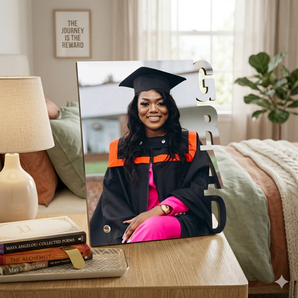 Personalised Graduation Photo Frame – 20 × 20 cm Keepsake Frame