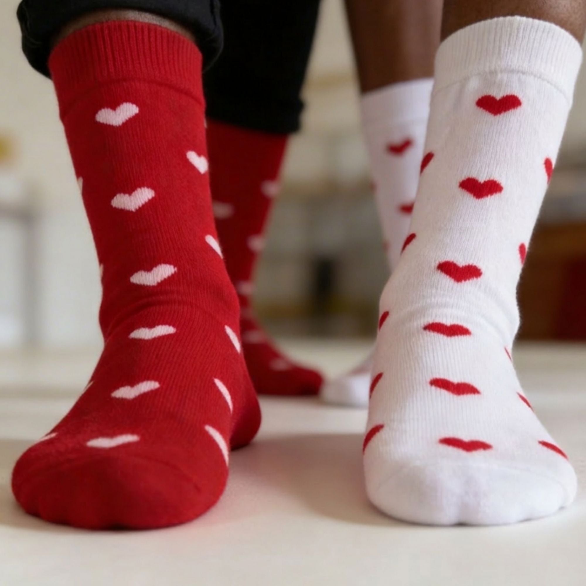 Heart to Heart Cotton Heart Print Sock Set 5.1 Inch – 2-Pair Red & White Socks