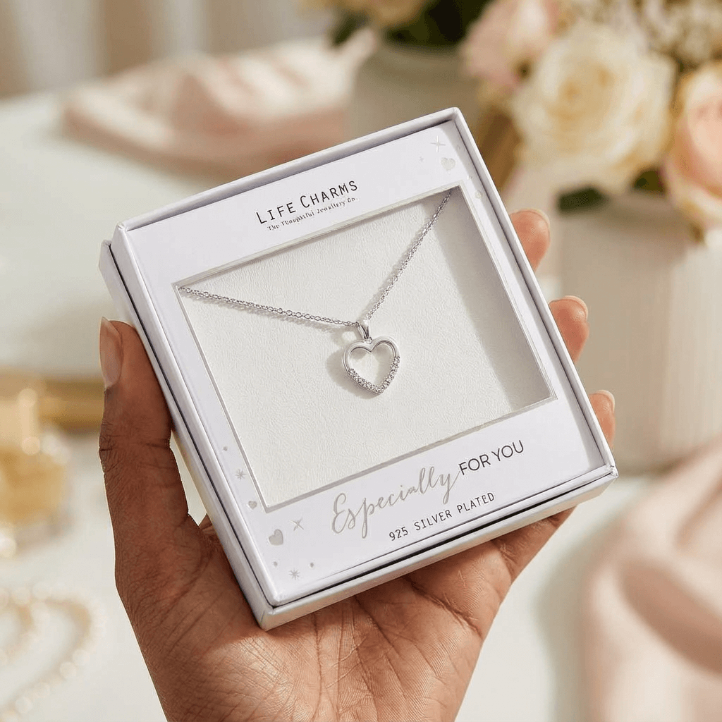 Heart of Silver – Silver Plated Pendant Necklace