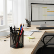 Pot A’ Crayons Mesh Pen Holder