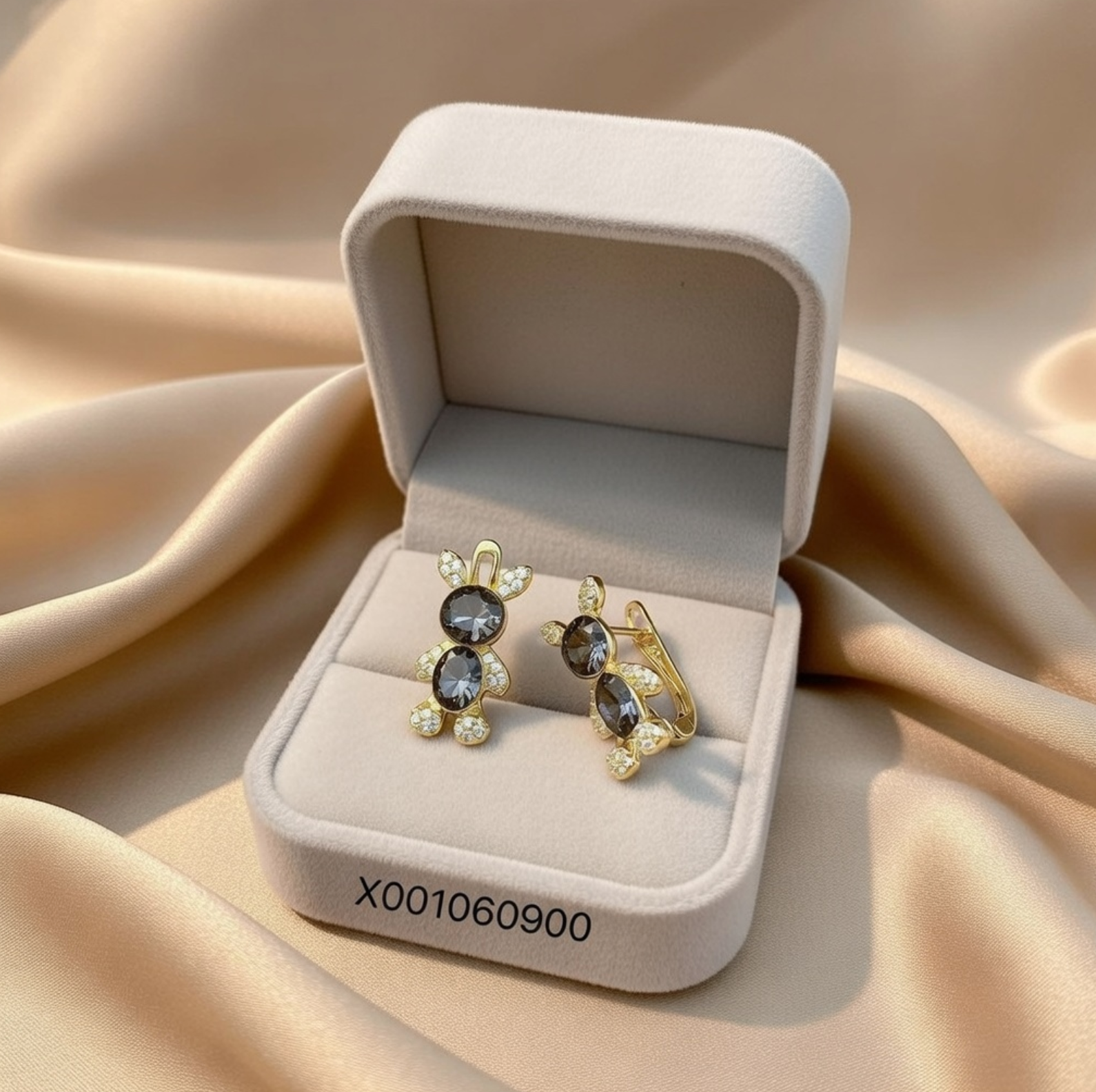Bunny Crystal Stud Earrings – 18k Gold Plated