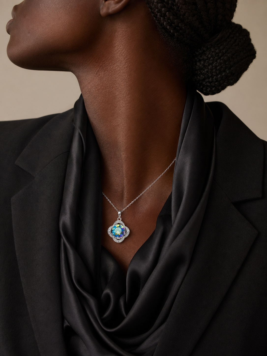 The Ivy Necklace – Rhodium Plated – Flower