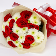 Twist of Love | Flower Bouquet