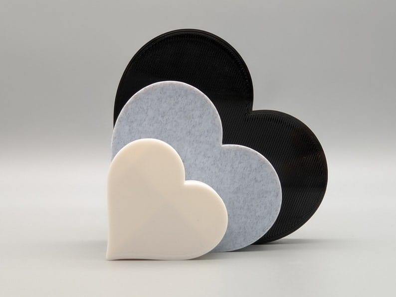 The free-standing hearts Plaques