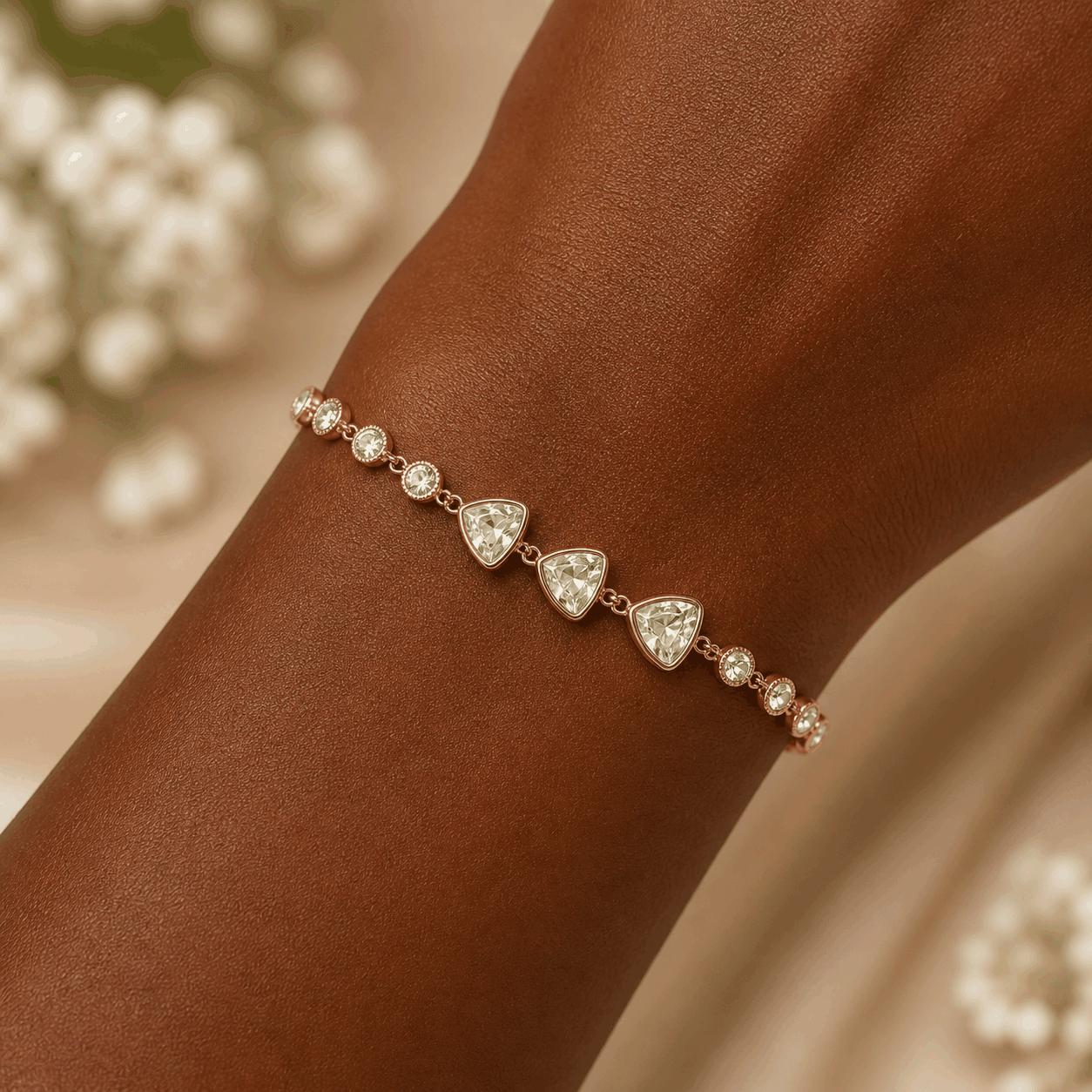 The Maya Bracelet – 18k Gold Plated – Clear
