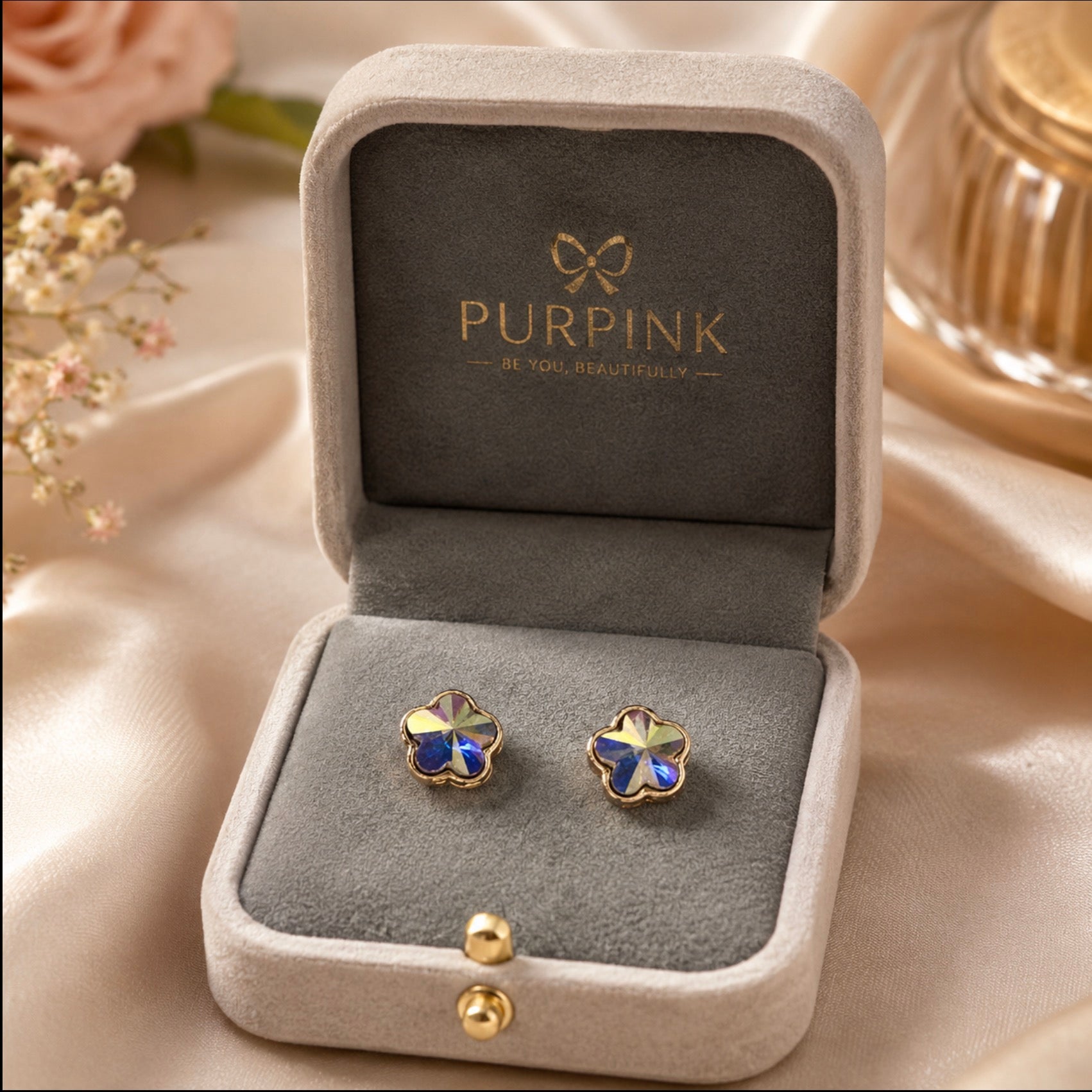 Bow Swarovski Stud Earrings – Gold Plated