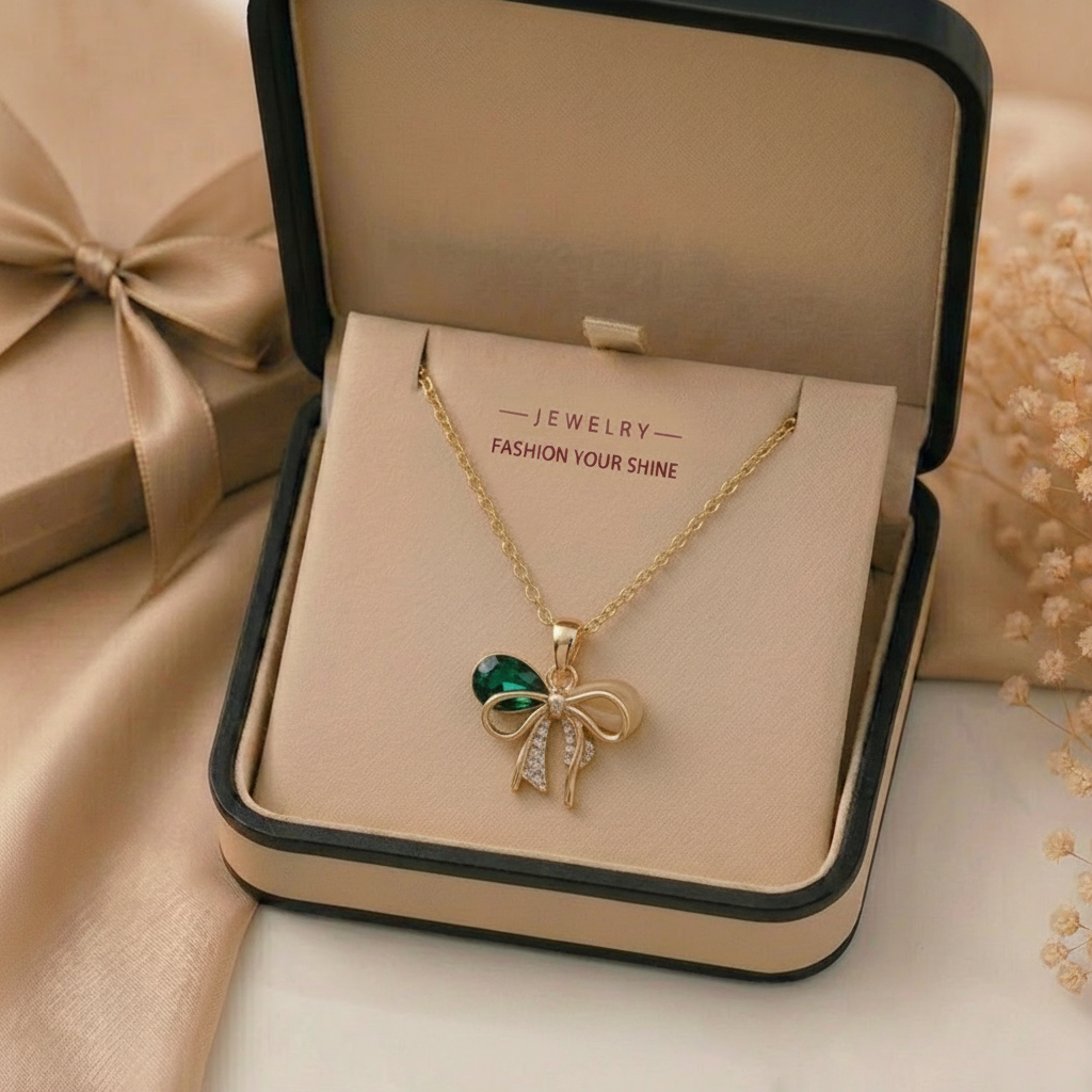 The Juliette Petite Bow Necklace - box