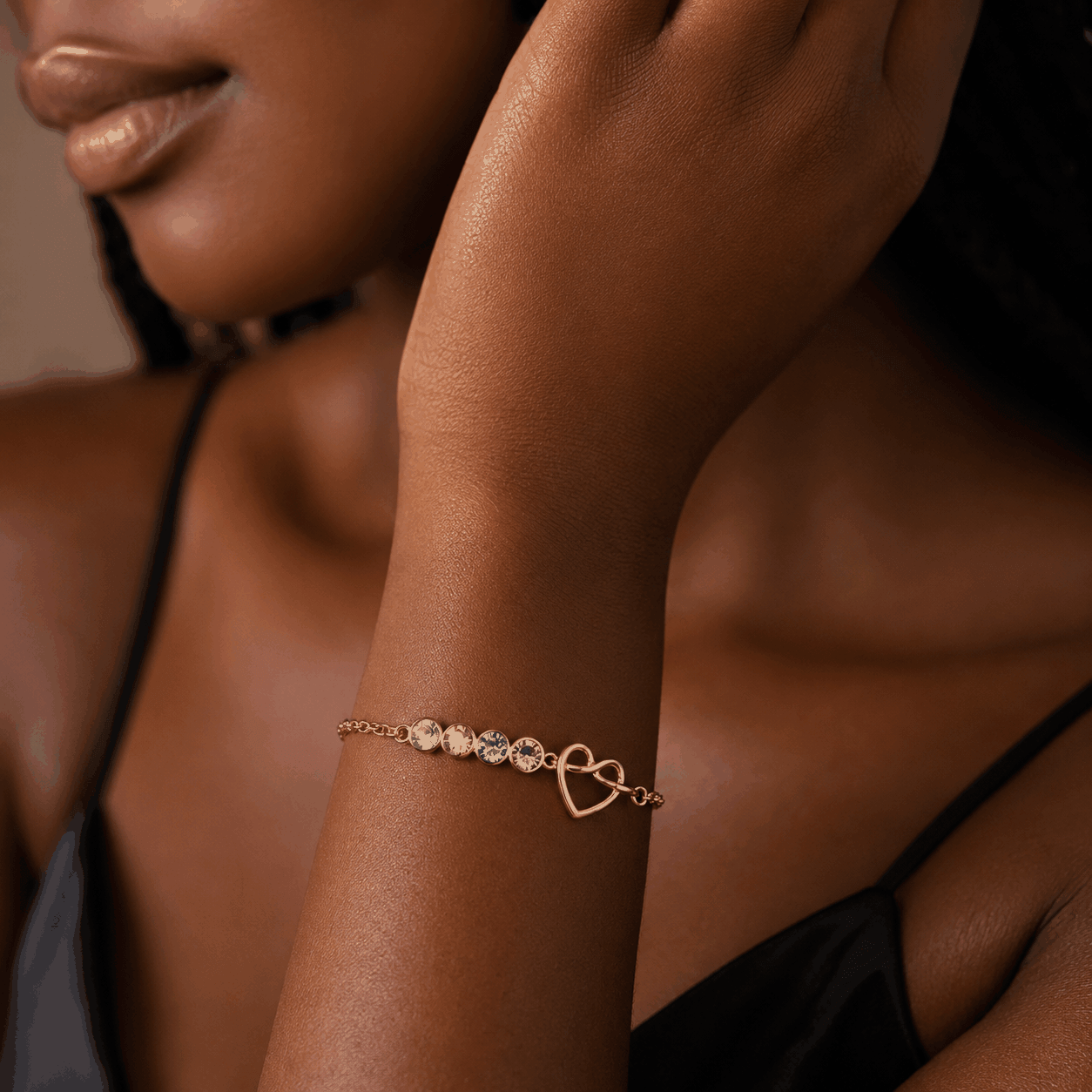The Katie Bracelet – 18k Gold Plated - model