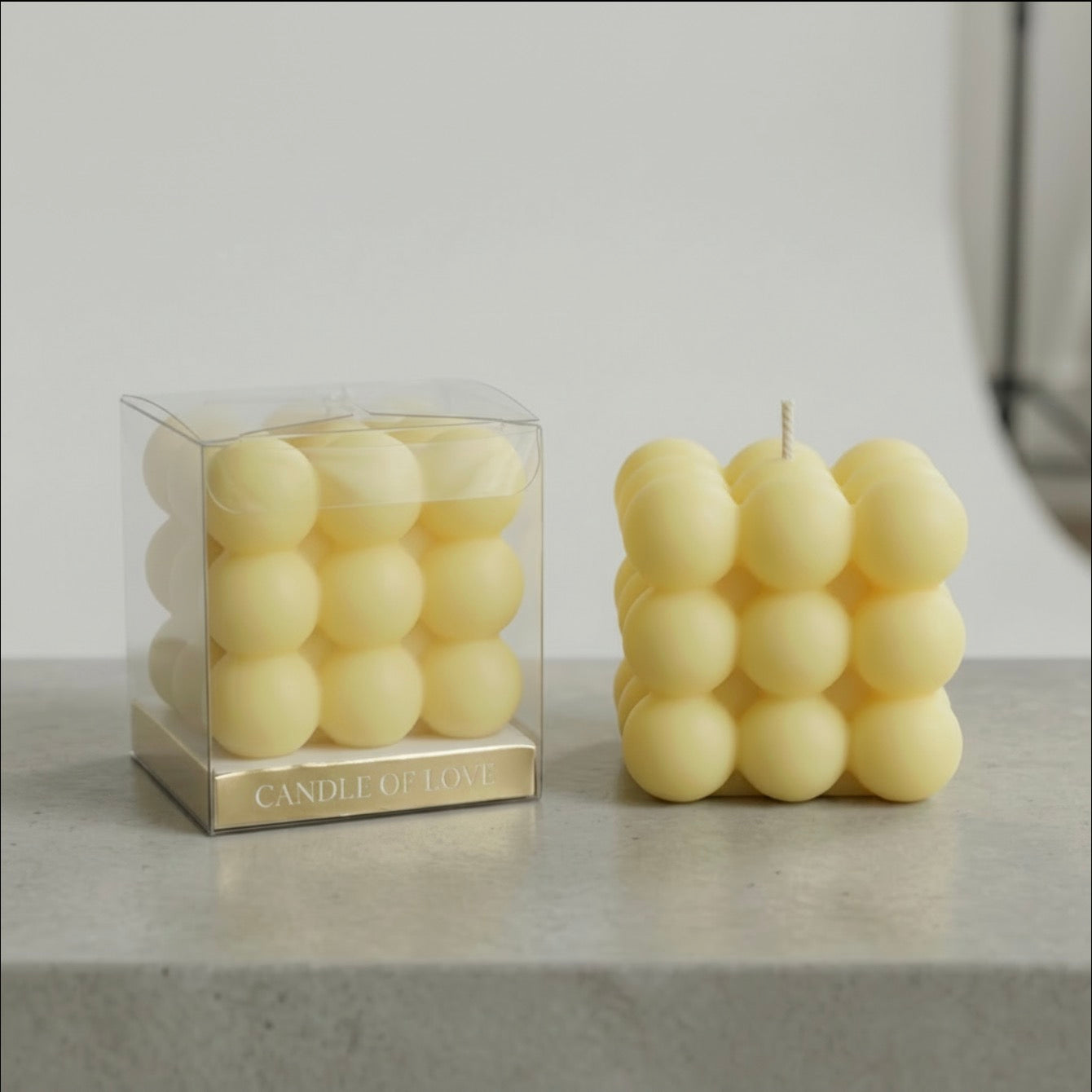 Purpink Elegant & Aromatic Soy Wax Bubble Candle