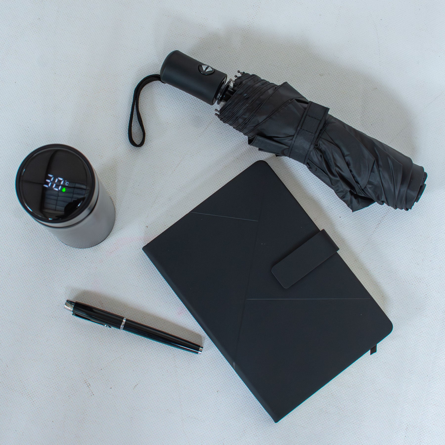 Notebook Gift Set – A5 Notebook, 500 ml Bottle, Umbrella & Accessories Set Black & Blue