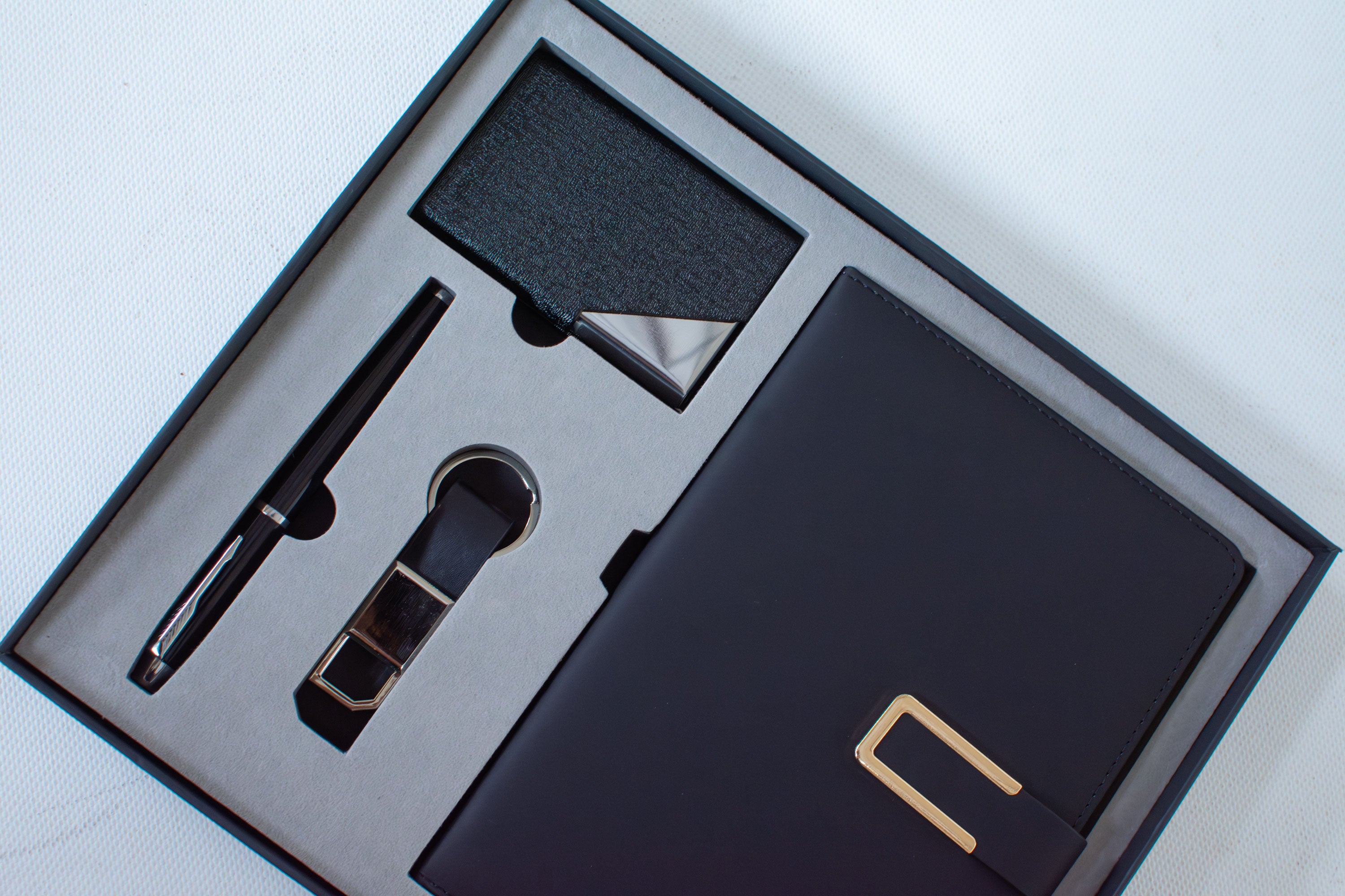 Notebook Gift Set – A5 Notebook & Accessories 6-Piece Set Black & Blue