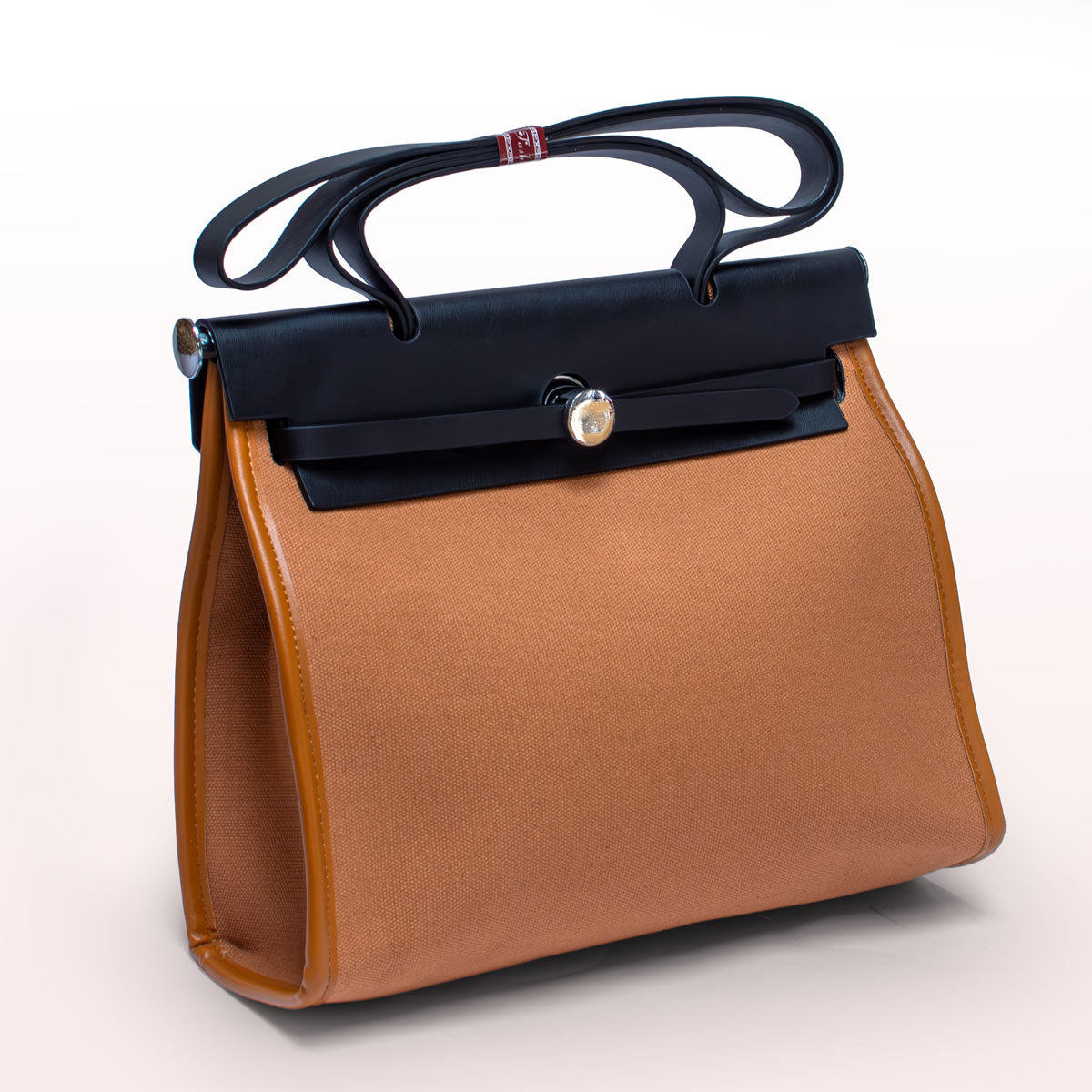 Ava Classic Commuter Bag