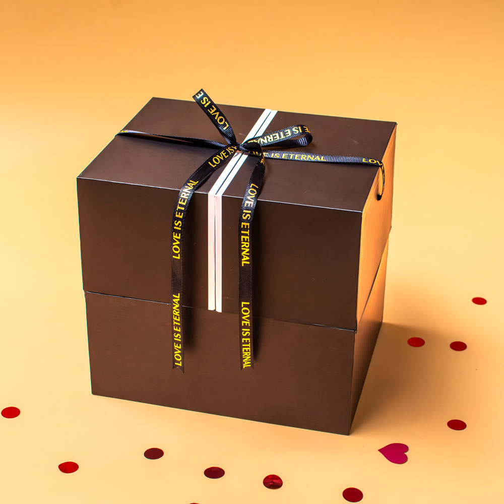 Ma Cherie ForeverRoses™ Gift Box