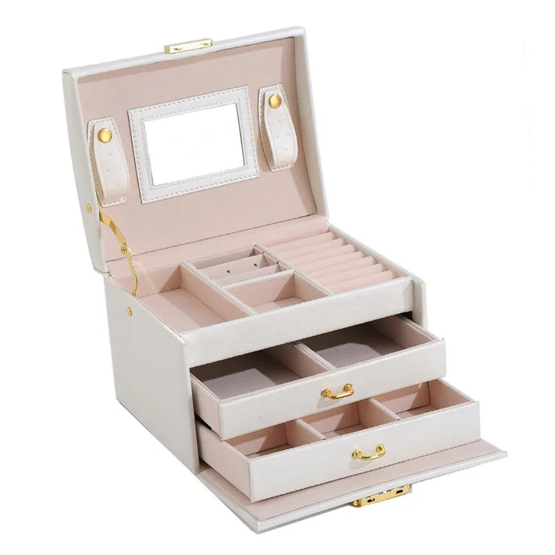 The Amara Travel Jewelry Case