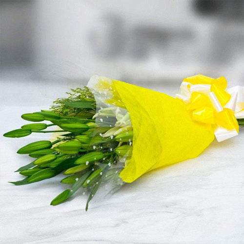 Blooming Lily Bouquet