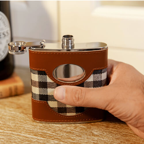 Chequer Print Faux Leather Hip Flask - 60oz
