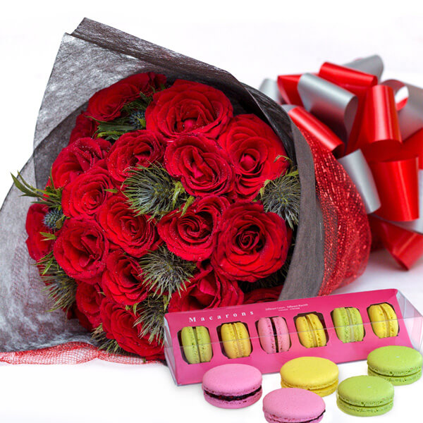 Seductive Red Roses Bouquet with Assorted Macarons