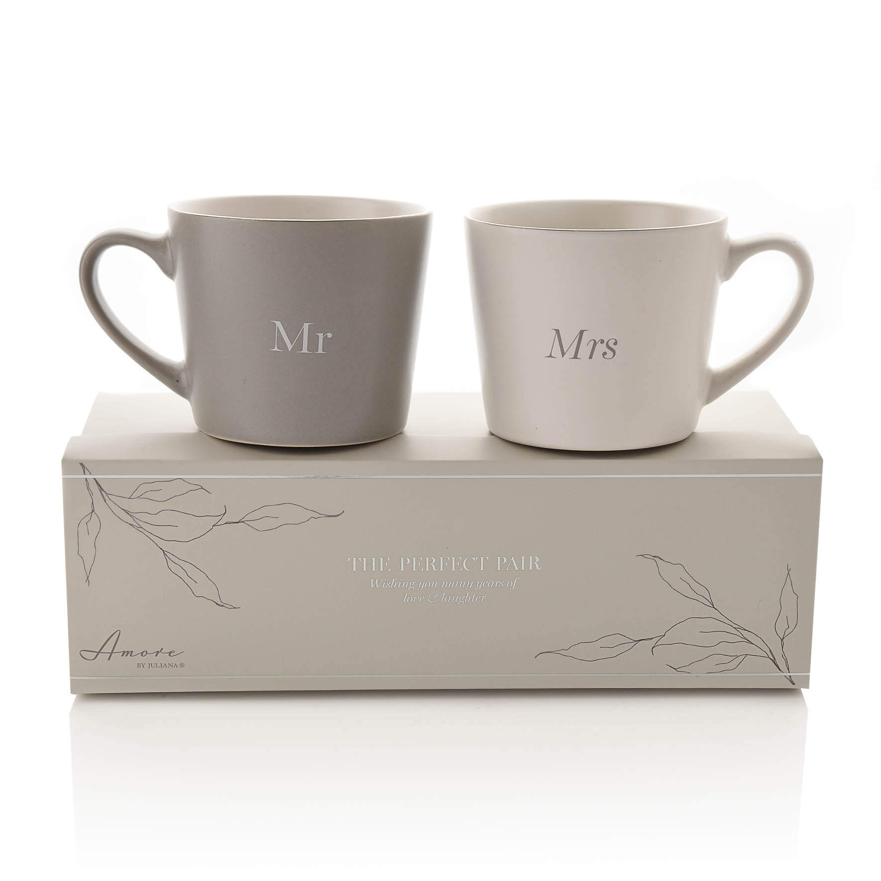 AMORE SET OF 2 GREY & WHITE MUGS - MR & MRS